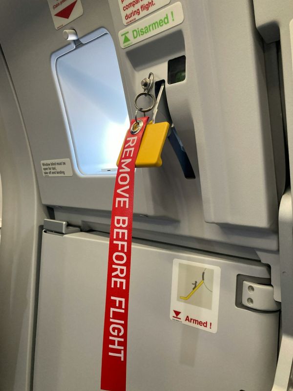     Airbus A321:    