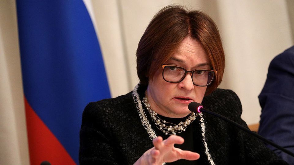 Наличные под контролем: как соцсети влияют на ваши финансовые операции