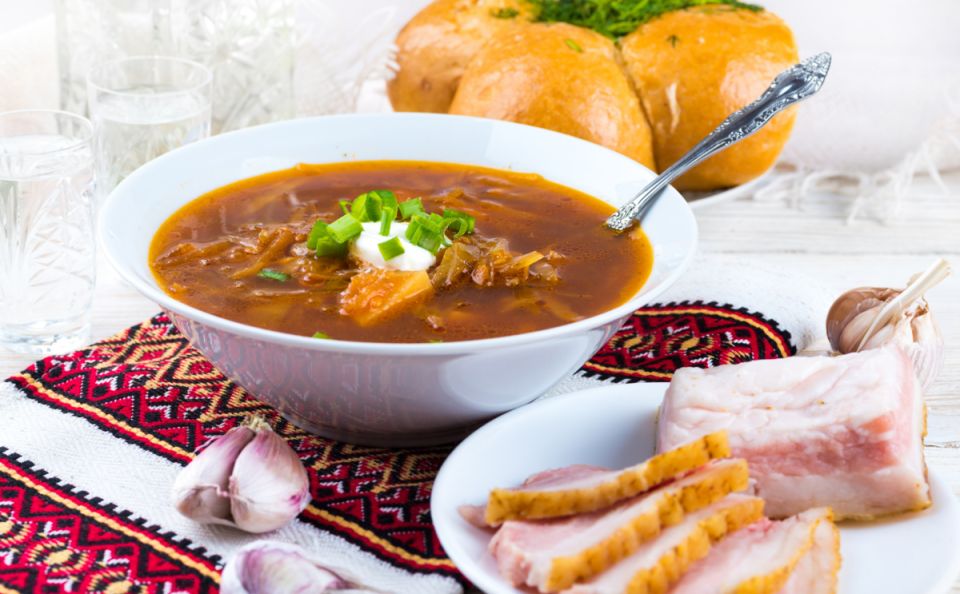 Секреты настоящего украинского борща