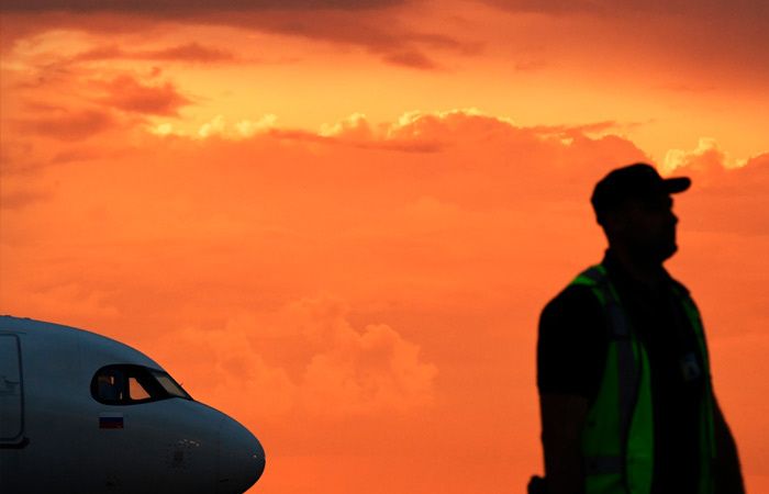 Алиханов призывает к отказу от временного ввоза иностранных самолетов