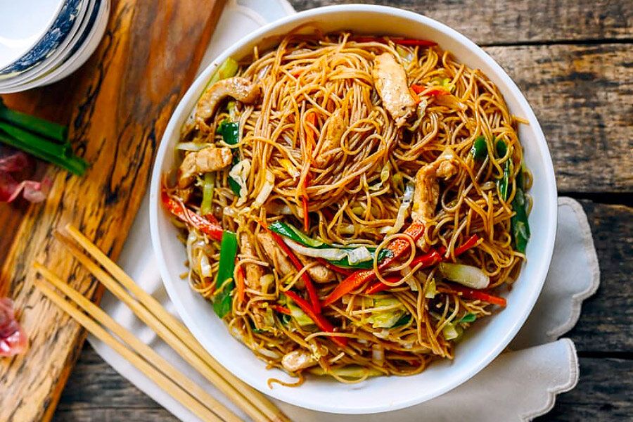 Лапша с курицей: простой рецепт, который превратит ужин в кулинарный праздник