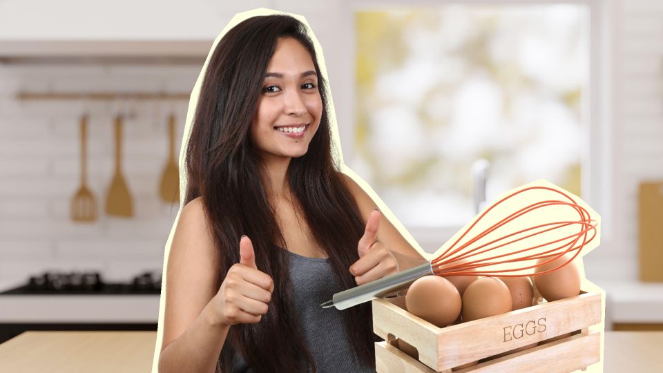 Отделите желток от белка за 2 секунды: поразительно простая хитрость