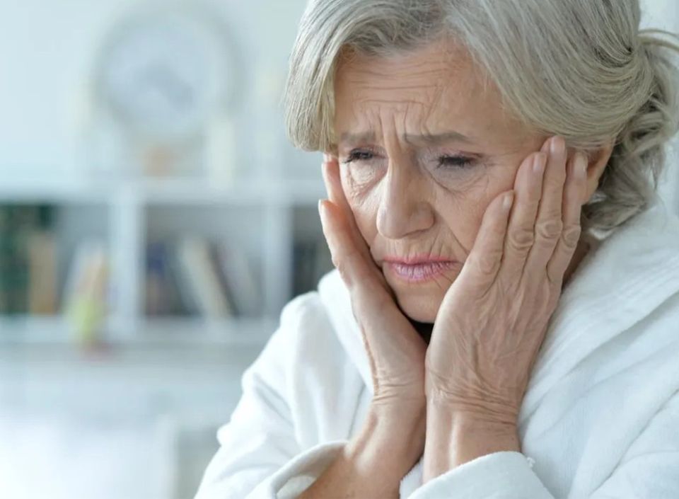 Старость и одиночество: почему пожилые люди остаются без заботы