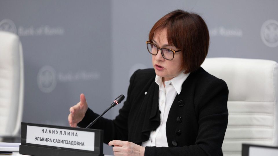 Как сохранить свои деньги и избежать проверки банка в 2025 году