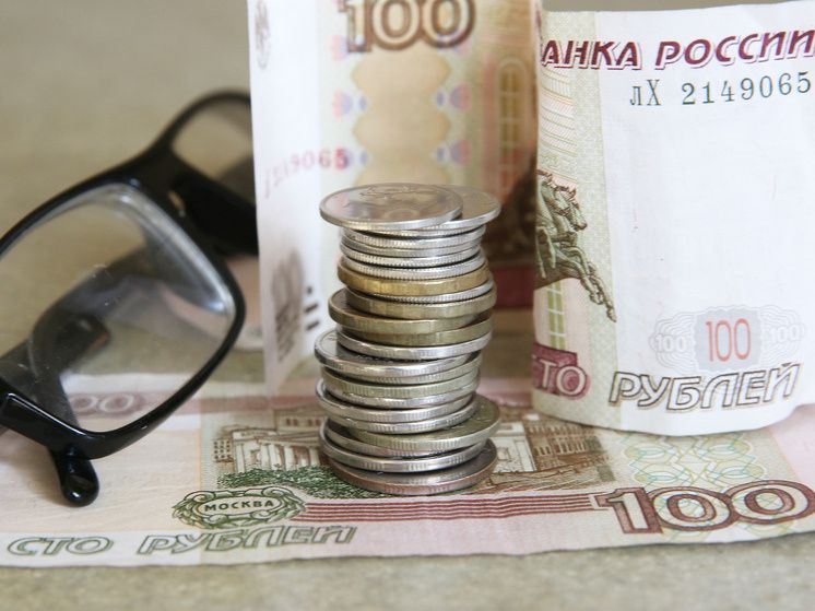 Средний размер социальной пенсии в России превысил 15 тысяч рублей