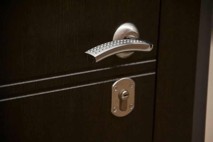 &quot;    &quot;:       - ,  