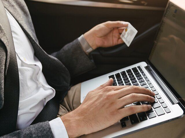 Госдума вводит новые меры контроля за финансами экстримистов