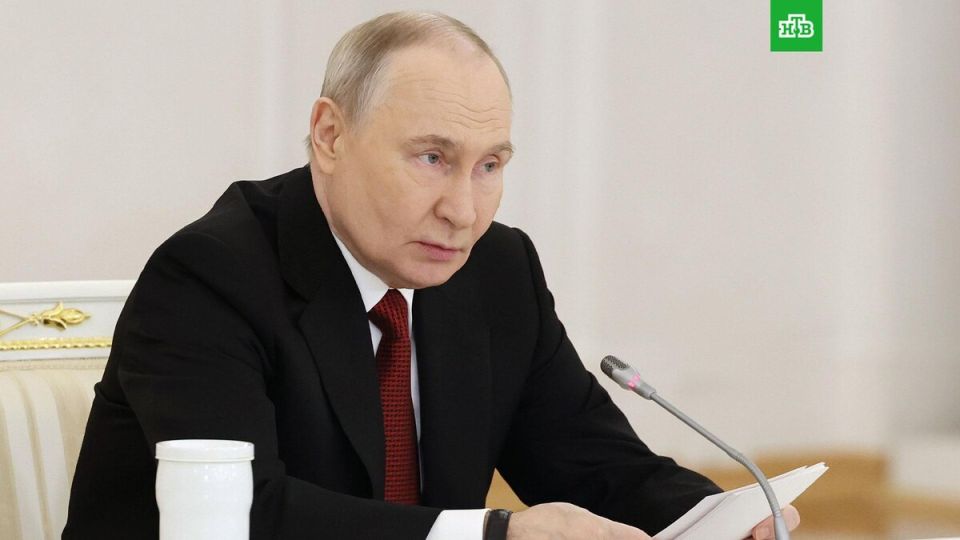 Путин вводит запрет на выполнение решений иностранных судов в России