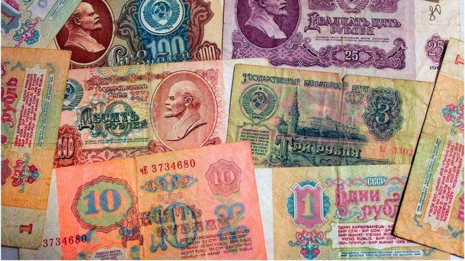 Сравнение пенсионных пособий: Как пенсии советского времени выглядели бы сегодня