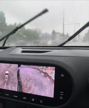 На проспекте Строителей потоп