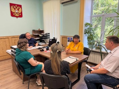 Руководитель следственного отдела по Заводскому району города Саратова провел прием многодетных семей
