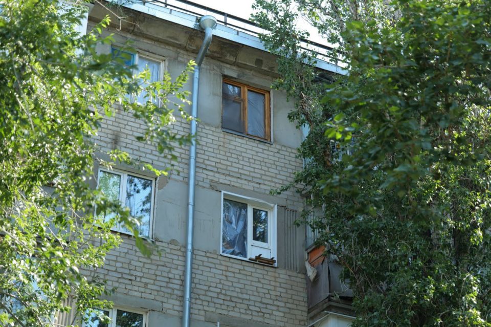  25   -    