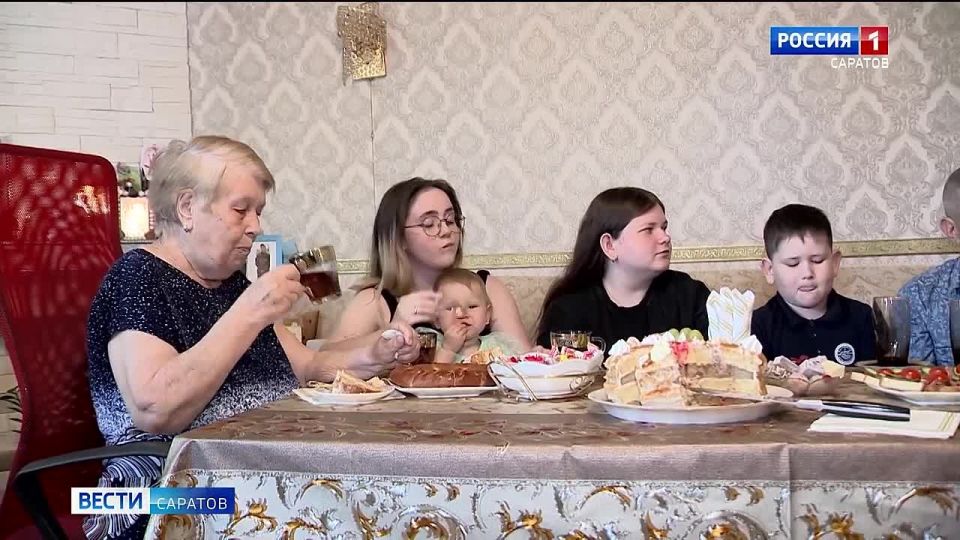  ,  
