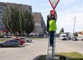 В Энгельсе продолжают работы по поддержанию в исправном состоянии систем освещения
