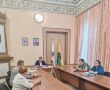 Жители Вольского района жаловались на бездействие управляющих компаний и начисление платежей