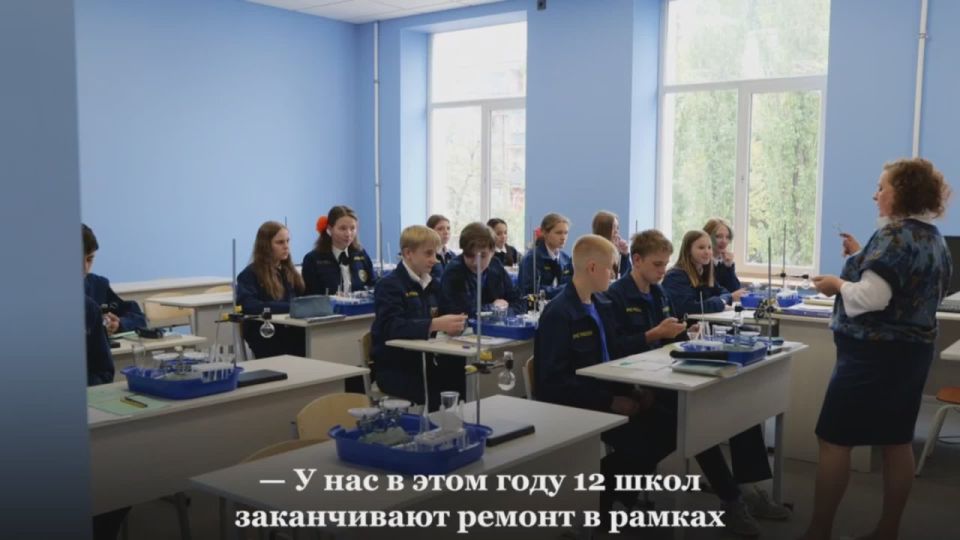  :    20      