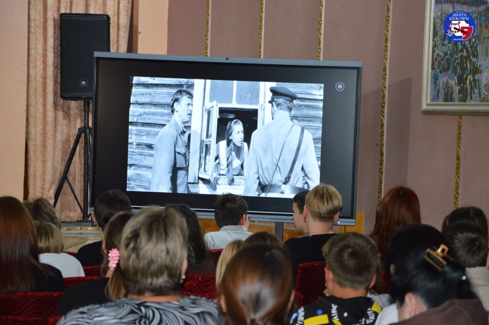 15         ,       »