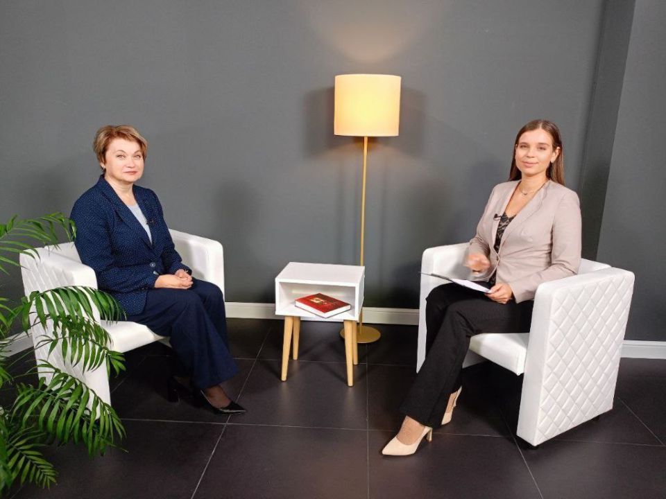 Вместе с ведущей программы «Гость в студии» Жанной Марченко обсудили тему реализации инициативных проектов жителей на территории города