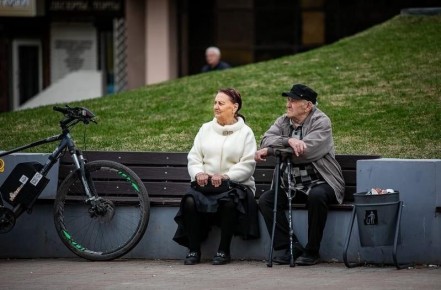 Пенсии по старости в Смоленске: новые реалии 2025 года