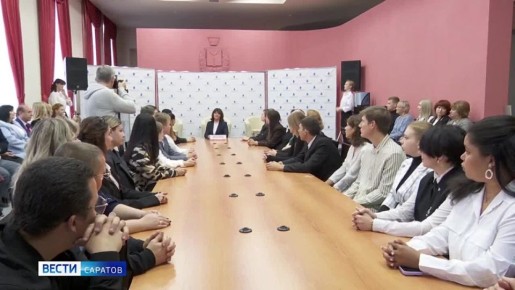В Саратове подвели итоги социальной программы «Земский работник культуры», запущенной в начале года