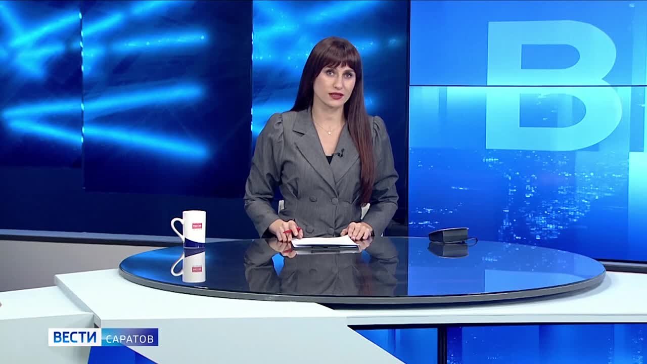 В один из саратовских дворов «приземлился» самолет
