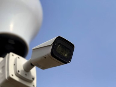 В Изумрудном вновь работает система видеонаблюдения, сообщает администрация Волжского района
