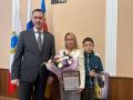 Сегодня выполнил почетную миссию – вручил супруге участника специальной военной операции Благодарственное письмо от командира военной части за мужество и достойное выполнение боевых задач ее супруга