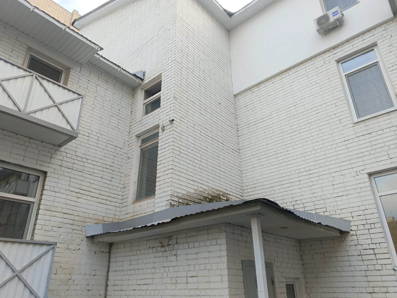 Комитет по ЖКХ продолжает контроль за состоянием жилищного фонда Комитет по ЖКХ продолжает контроль за состоянием жилищного фонда