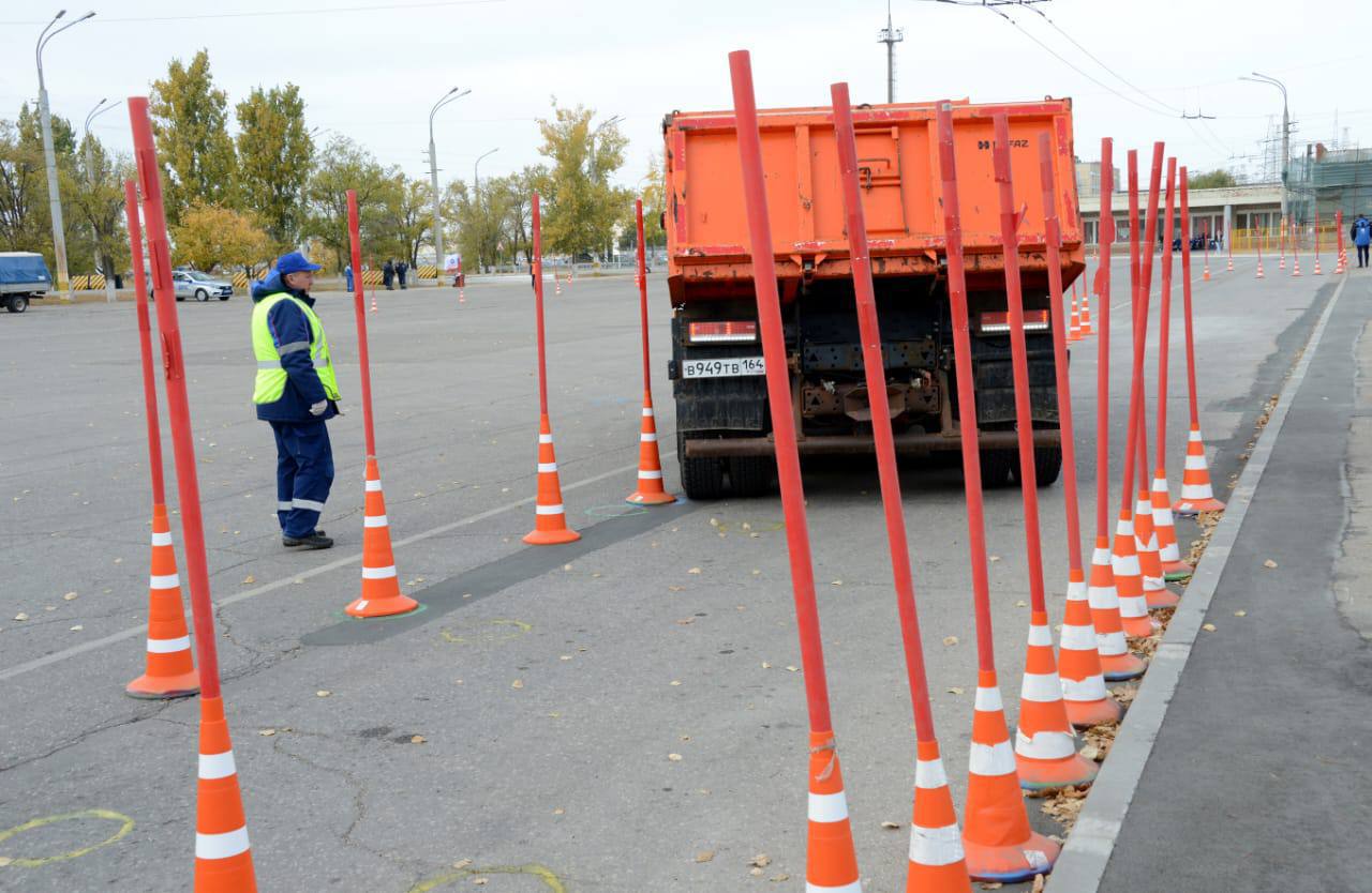 В Балаково прошел конкурс среди водителей В Балаково прошел конкурс среди водителей
