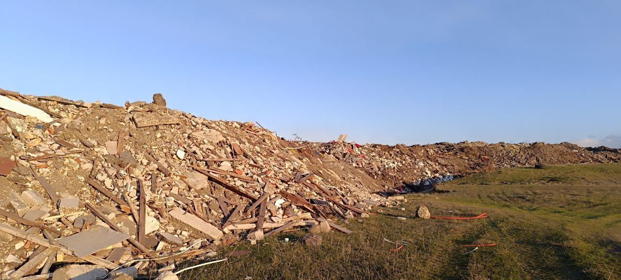 Главе саратовского управления Росприроднадзора пытались дать взятку из-за свалки с миллиардным ущербом природе Главе саратовского управления Росприроднадзора пытались дать взятку из-за свалки с миллиардным ущербом природе