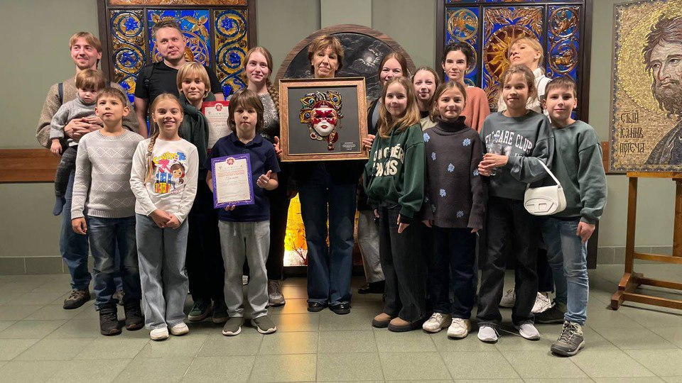 Саратовский «Рубежтино» стал звездой Всероссийского фестиваля семейных театров