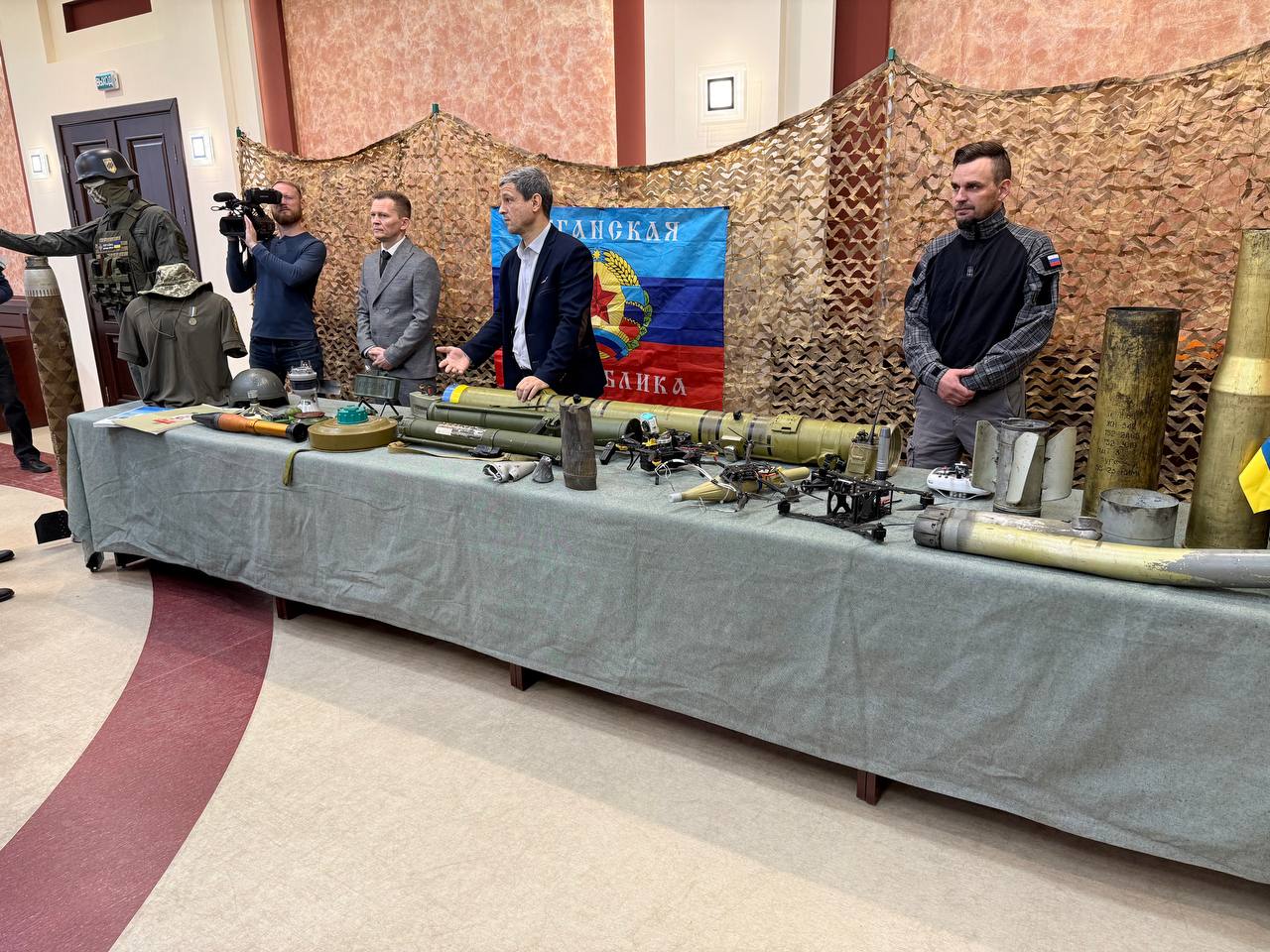 Прокуратура города Балаково в рамках исполнения плана по патриотическому воспитанию организовала проведение мероприятия в формате открытого диалога молодых специалистов и наставников Прокуратура города Балаково в рамках исполнения плана по патриотическому воспитанию организовала проведение мероприятия в формате открытого диалога молодых специалистов и наставников