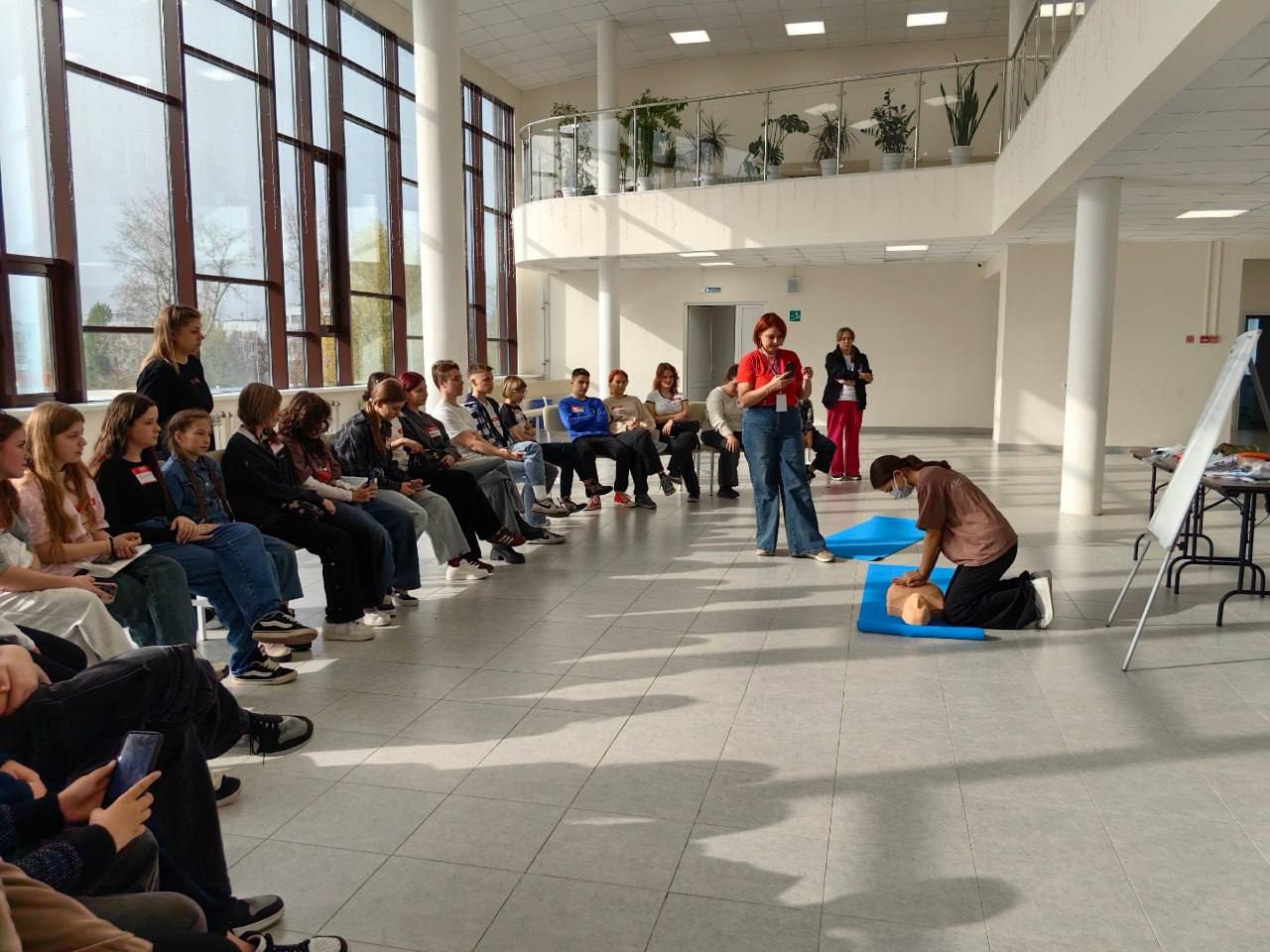 Школа волонтёров «Слушать, думать, знать!» прошла в ЗАТО Светлый Школа волонтёров «Слушать, думать, знать!» прошла в ЗАТО Светлый