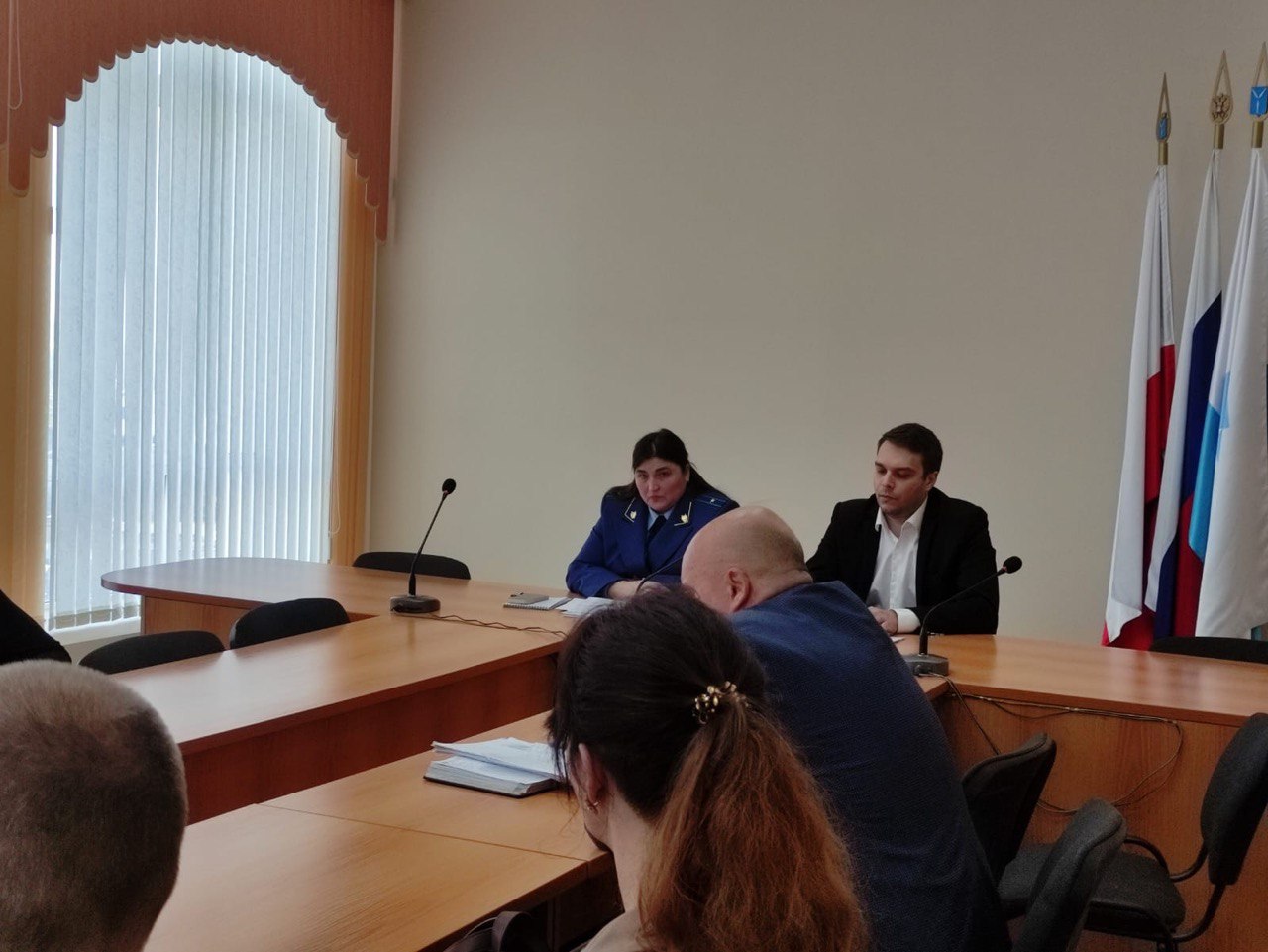 И.о. заместителя прокурора Ленинского района Саратова Наталья Гагиева приняла участие в расширенном межведомственном совещание в администрации района по вопросу организации уборки поднадзорной территории от снега и наледи