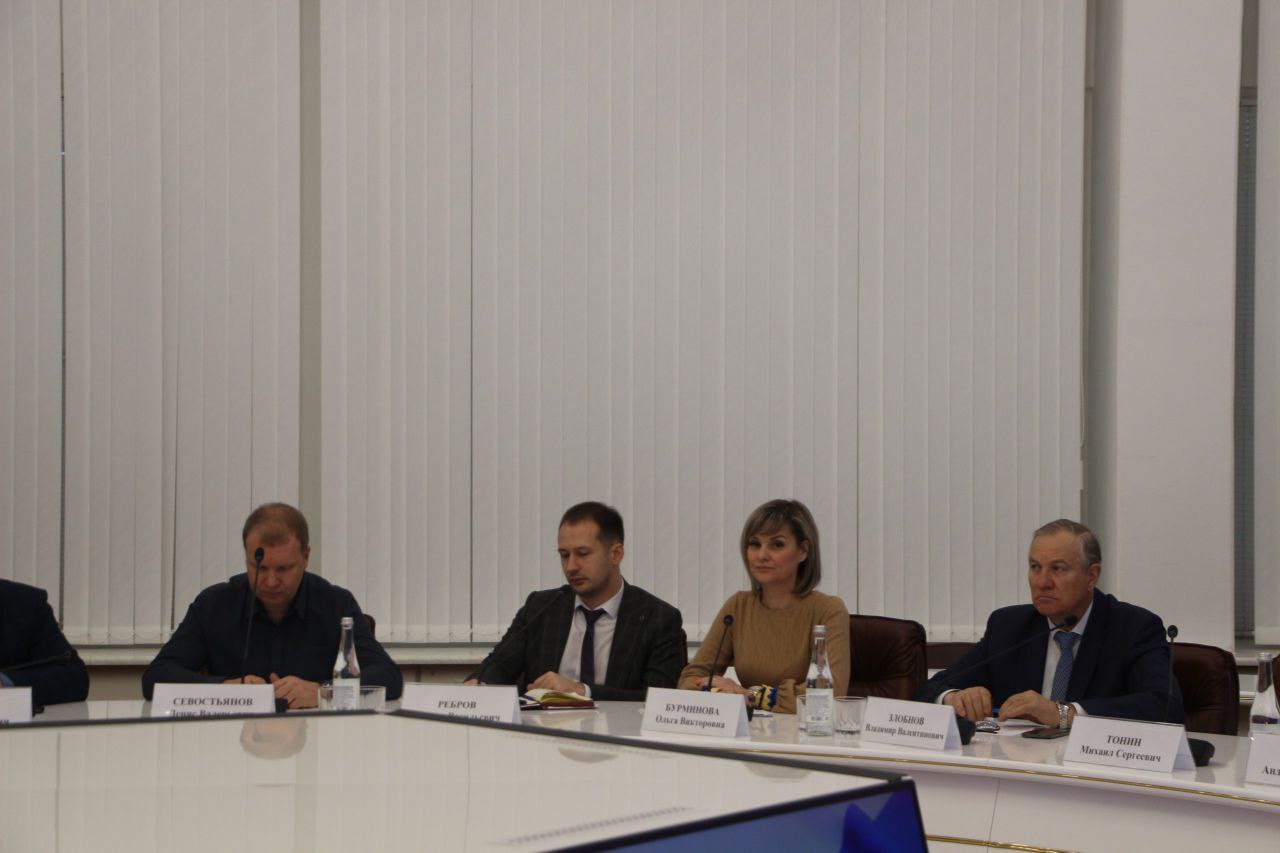 В правительстве области прошло мероприятие, посвященное одной из ключевых тем цифровизации строительной отрасли В правительстве области прошло мероприятие, посвященное одной из ключевых тем цифровизации строительной отрасли