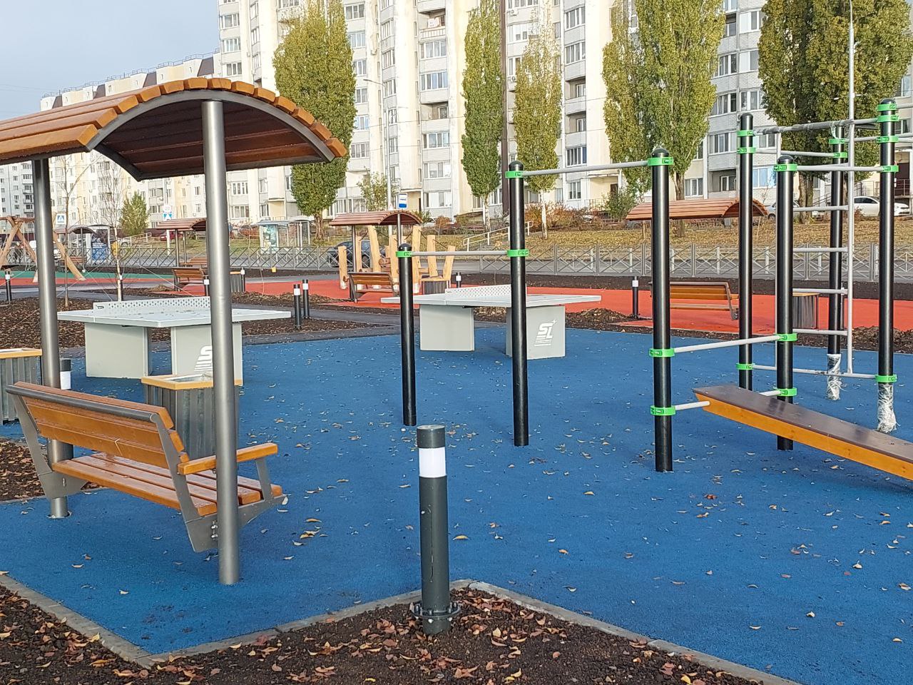 11111. 113612. В Ленинском районе благодаря депутатскому проекту, инициированного председателем Государственной Думы РФ Вячеславом Володиным "Новые парки и скверы" появилась новая зона отдыха 11111. 113612. В Ленинском районе благодаря депутатскому проекту, инициированного председателем Государственной Думы РФ Вячеславом Володиным "Новые парки и скверы" появилась новая зона отдыха