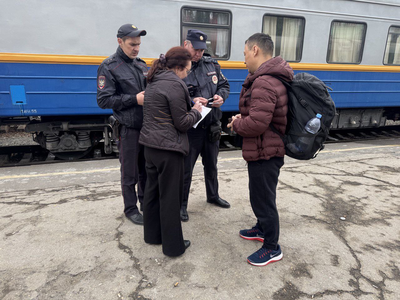 В Саратове сотрудники транспортной полиции подвели итоги операции «Нелегал-2025»