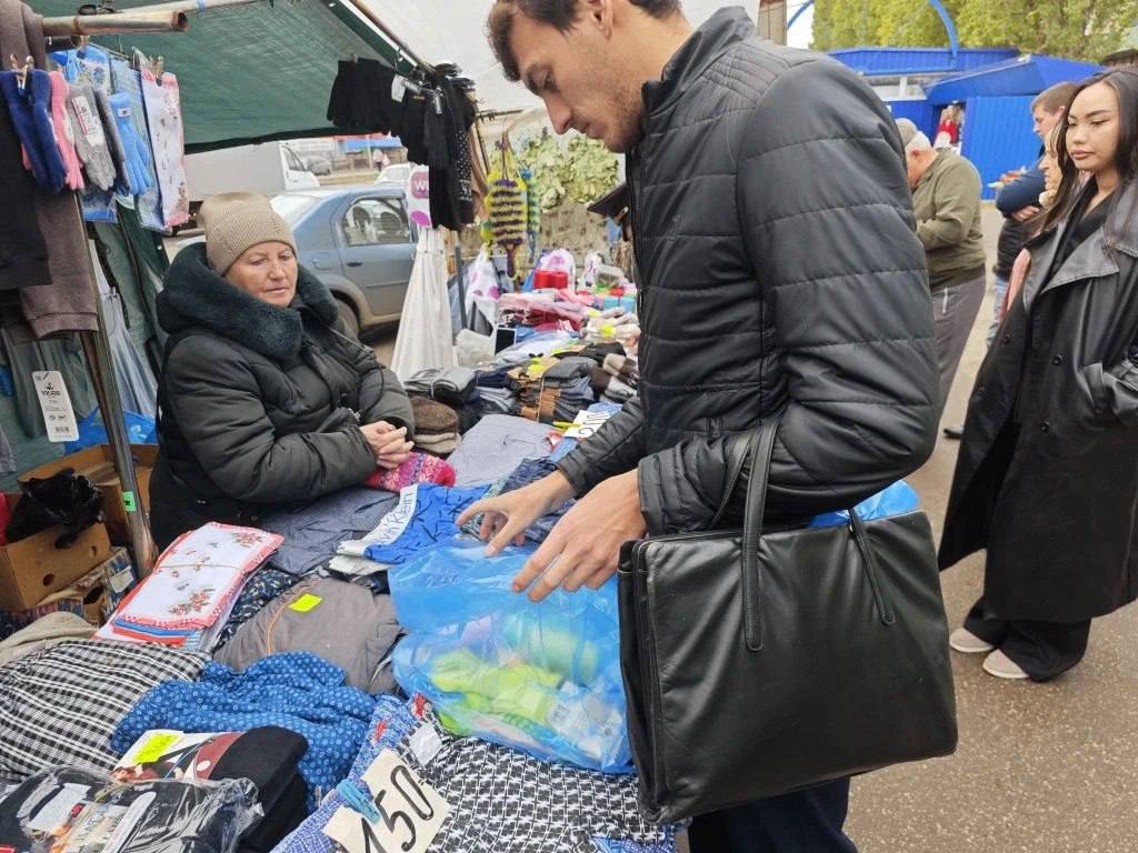 За незаконную уличную торговлю составлены протоколы об административных правонарушениях За незаконную уличную торговлю составлены протоколы об административных правонарушениях