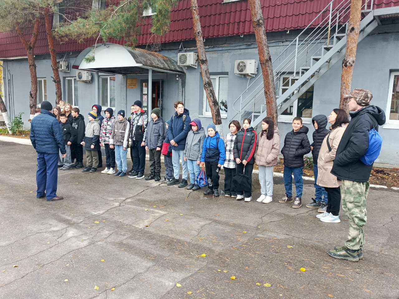 Дети ветеранов СВО познакомились с работой областной службы спасения