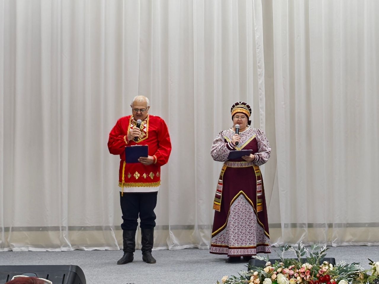 Творческие коллективы Пугачева поздравили бойцов СВО в военном госпитале Творческие коллективы Пугачева поздравили бойцов СВО в военном госпитале