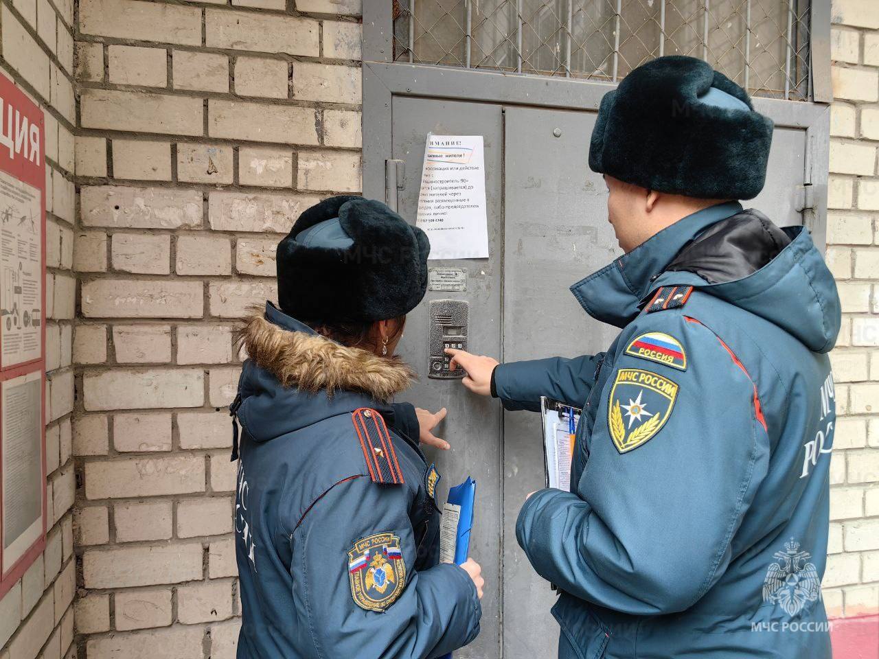 Безопасность на контроле. С начала года в регионе произошло около 6 тысяч пожаров, 97 человек погибли, из них четверо детей Безопасность на контроле. С начала года в регионе произошло около 6 тысяч пожаров, 97 человек погибли, из них четверо детей