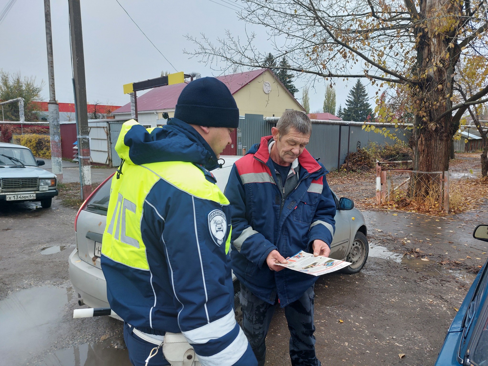В Петровске прошла акция Госавтоинспекции «Перевози ребенка правильно!» В Петровске прошла акция Госавтоинспекции «Перевози ребенка правильно!»