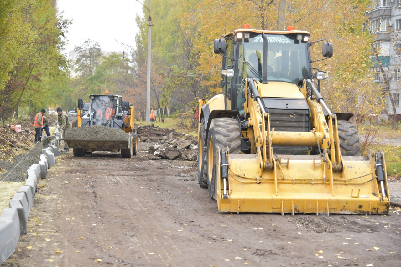 Еще на одном участке дублера улицы 30 лет Победы начались ремонтные работы Еще на одном участке дублера улицы 30 лет Победы начались ремонтные работы