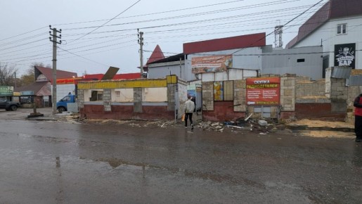 Контрольное управление выявило факт самовольного строительства торгового объекта