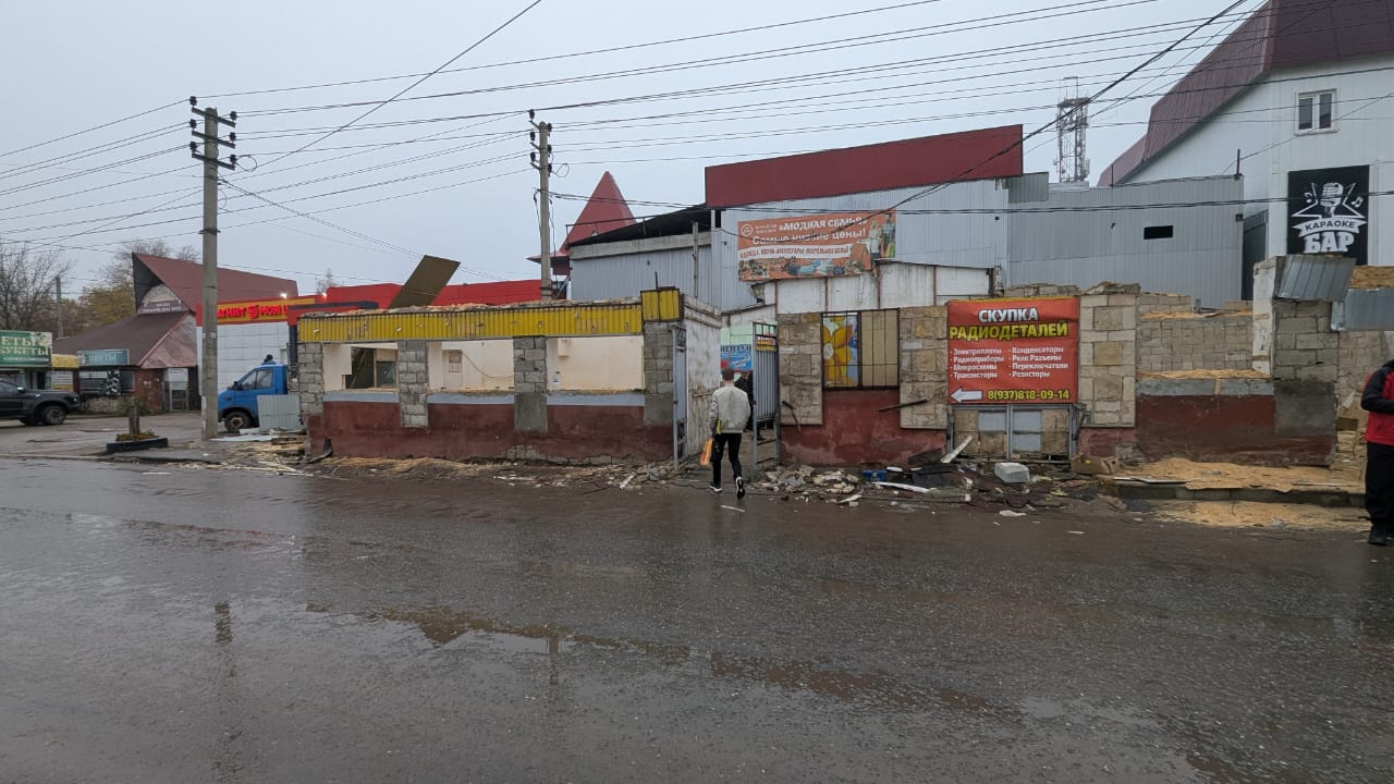 Контрольное управление выявило факт самовольного строительства торгового объекта