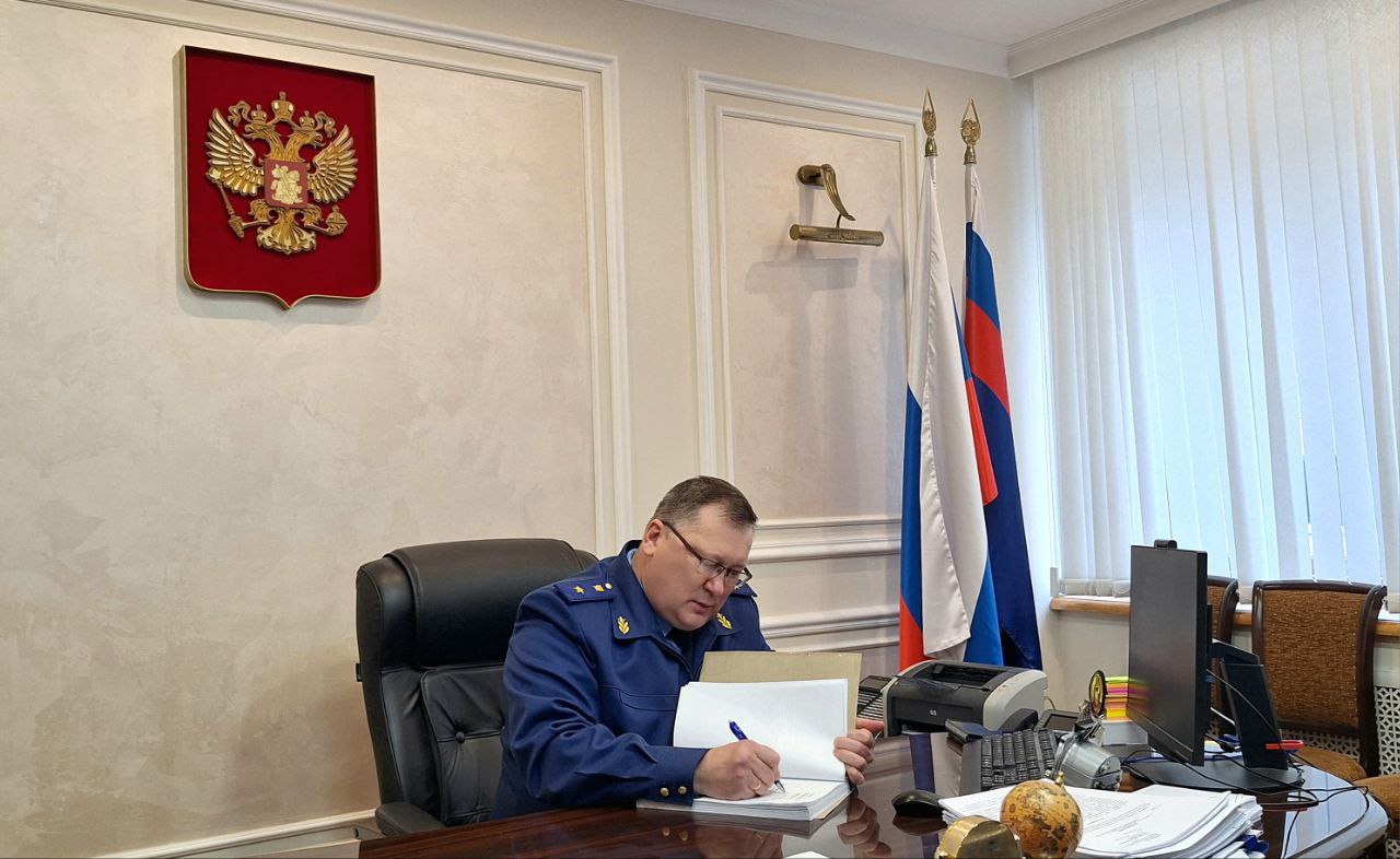 Прокуратура Саратовской области направила в суд уголовное дело о совершении из хулиганских побуждений действий, угрожающих безопасной эксплуатации транспортных средств