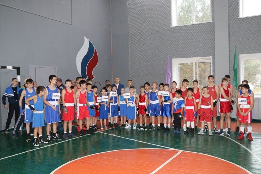 Балаковские спортсмены стали призёрами Открытого турнира по боксу