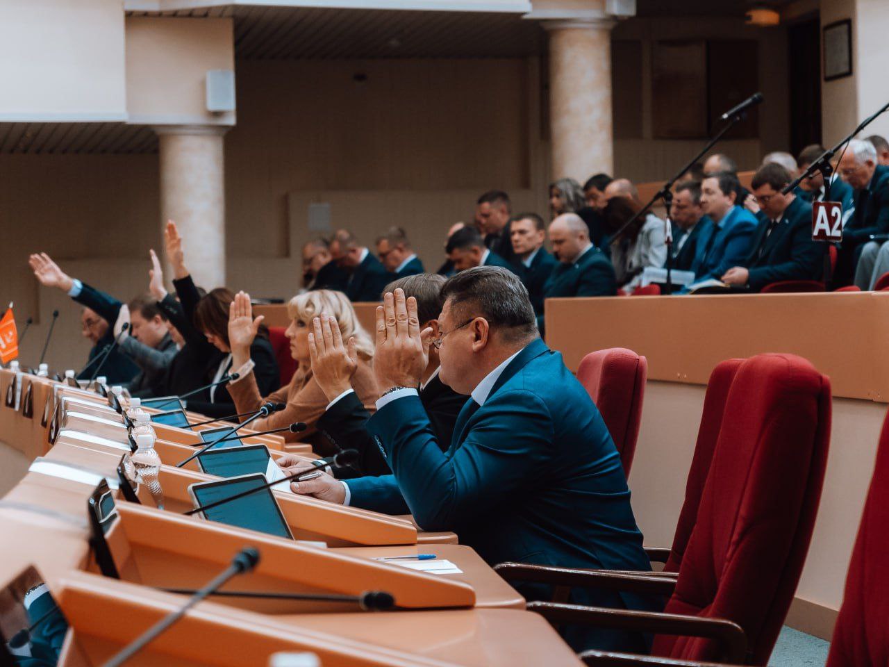 Также на заседании Саратовской городской Думы было поддержано решение о внесении законодательной инициативы в Саратовскую областную Думу Также на заседании Саратовской городской Думы было поддержано решение о внесении законодательной инициативы в Саратовскую областную Думу