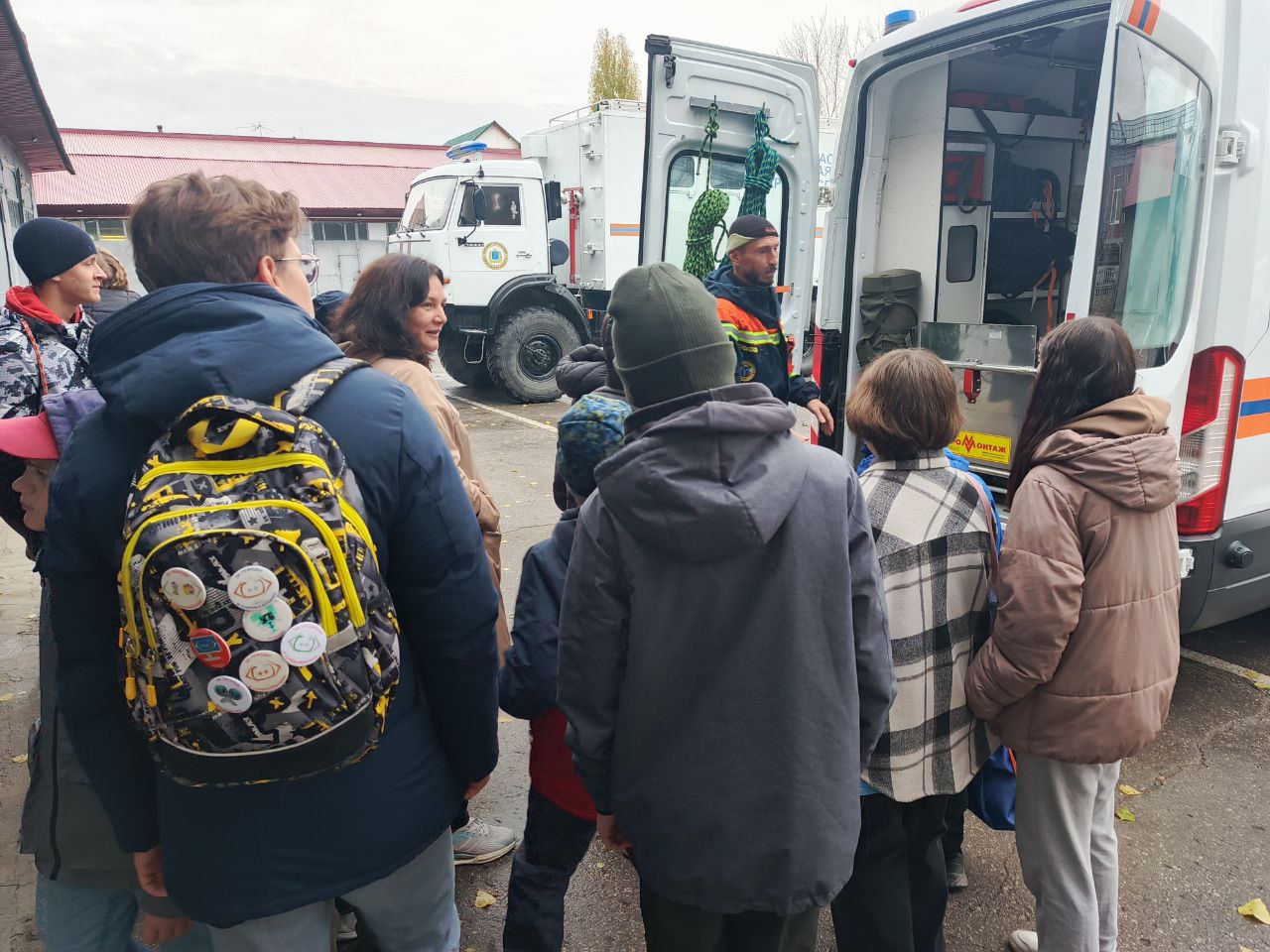 Дети ветеранов СВО познакомились с работой областной службы спасения Дети ветеранов СВО познакомились с работой областной службы спасения