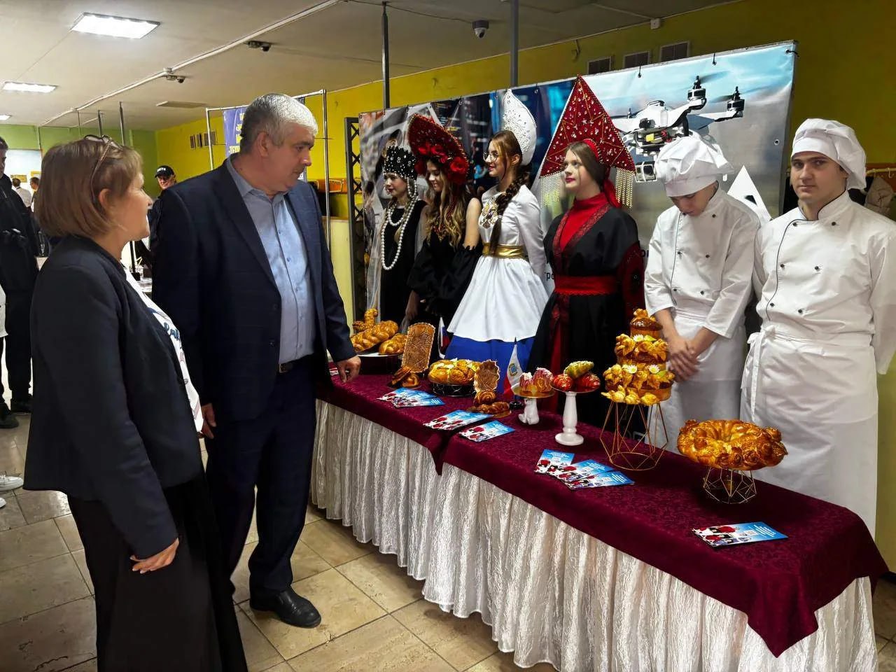 В школе №19 им И.П. Кузнецова состоялся фестиваль «Праздник успеха и открытых возможностей» в рамках проекта «Твоя карьера – старт в школе» грантового конкурса инициатив родительских сообществ, организованном Российским... В школе №19 им И.П. Кузнецова состоялся фестиваль «Праздник успеха и открытых возможностей» в рамках проекта «Твоя карьера – старт в школе» грантового конкурса инициатив родительских сообществ, организованном Российским...